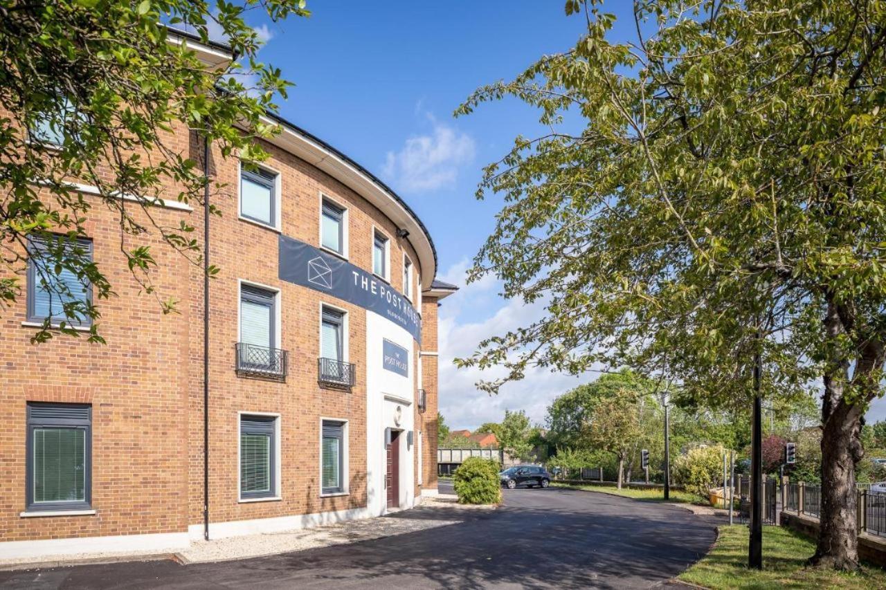 The Post House One By Fortuna Property Gloucester Bagian luar foto